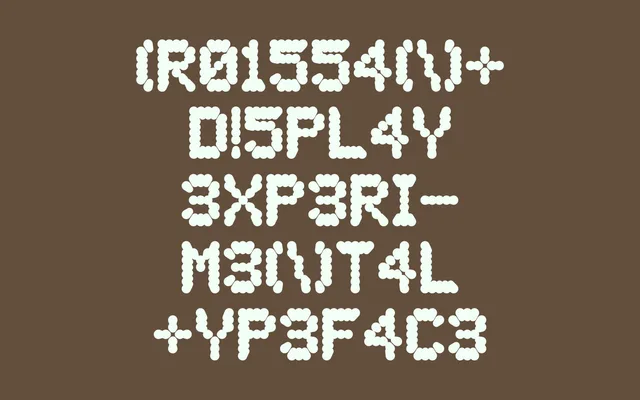 Croissant Display specimen from 6TM Magazine