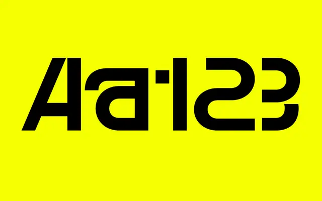 RL Slack specimen from Regular Lines Type Foundry